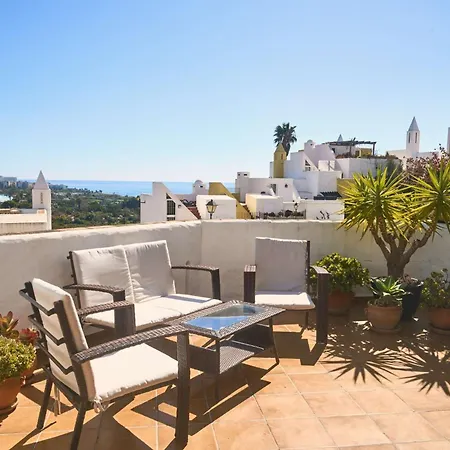Hébergement de vacances Casablanca 9 - Sea View Duplex With Multi-level Sun Terraces & Pool *