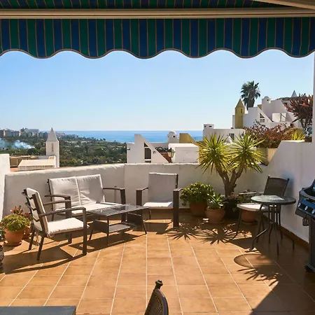 Hébergement de vacances Casablanca 9 - Sea View Duplex With Multi-level Sun Terraces & Pool