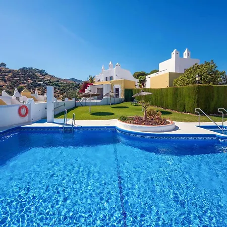 Casablanca 9 - Sea View Duplex With Multi-level Sun Terraces & Pool *