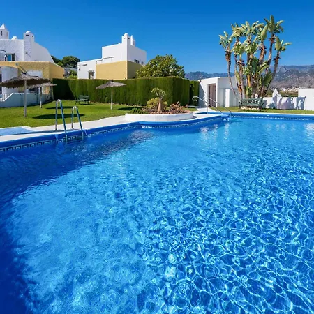 Hébergement de vacances Casablanca 9 - Sea View Duplex With Multi-level Sun Terraces & Pool Nerja