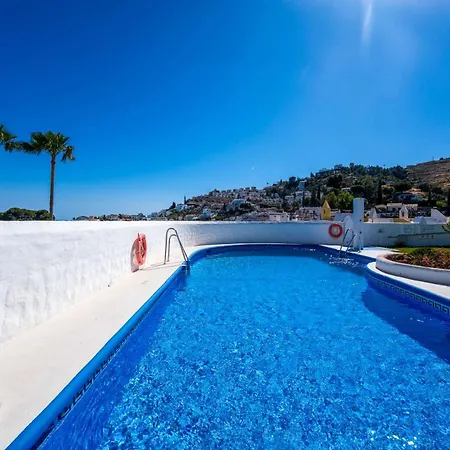Casablanca 9 - Sea View Duplex With Multi-level Sun Terraces & Pool Hébergement de vacances